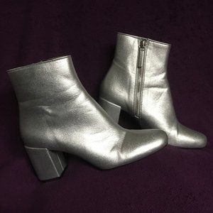 Zara silver ankle boots, size 37